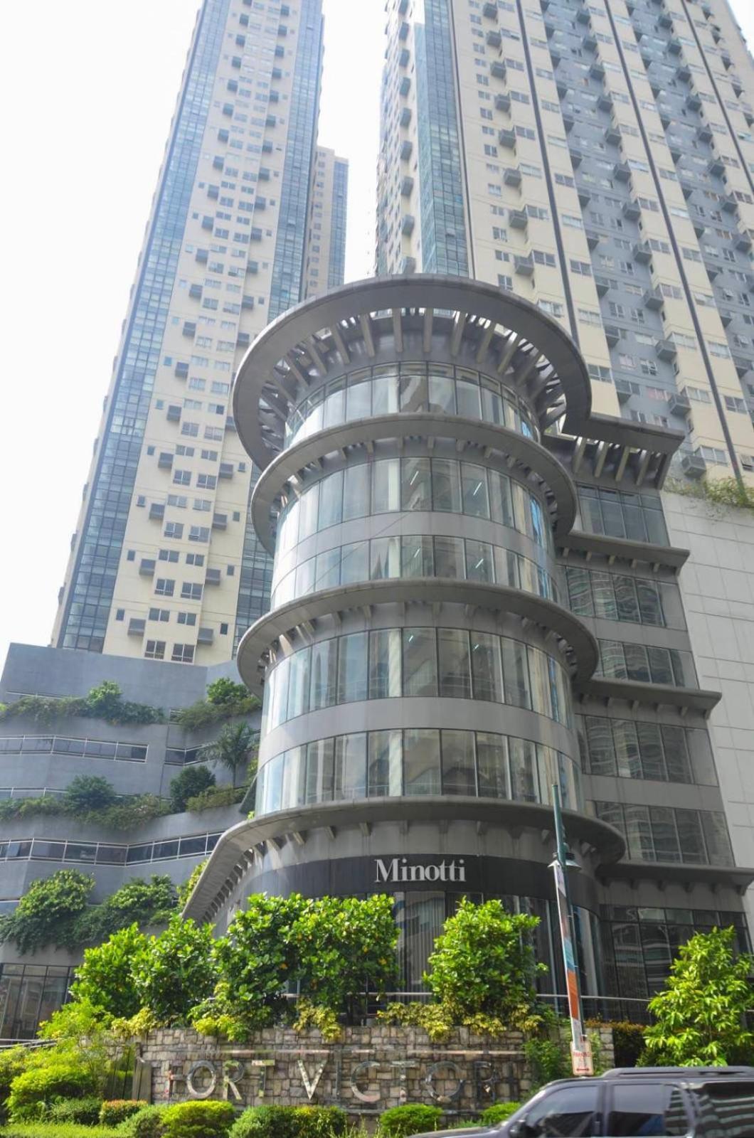 Oasis Regency @ Fort Victoria Bgc Taguig Ngoại thất bức ảnh