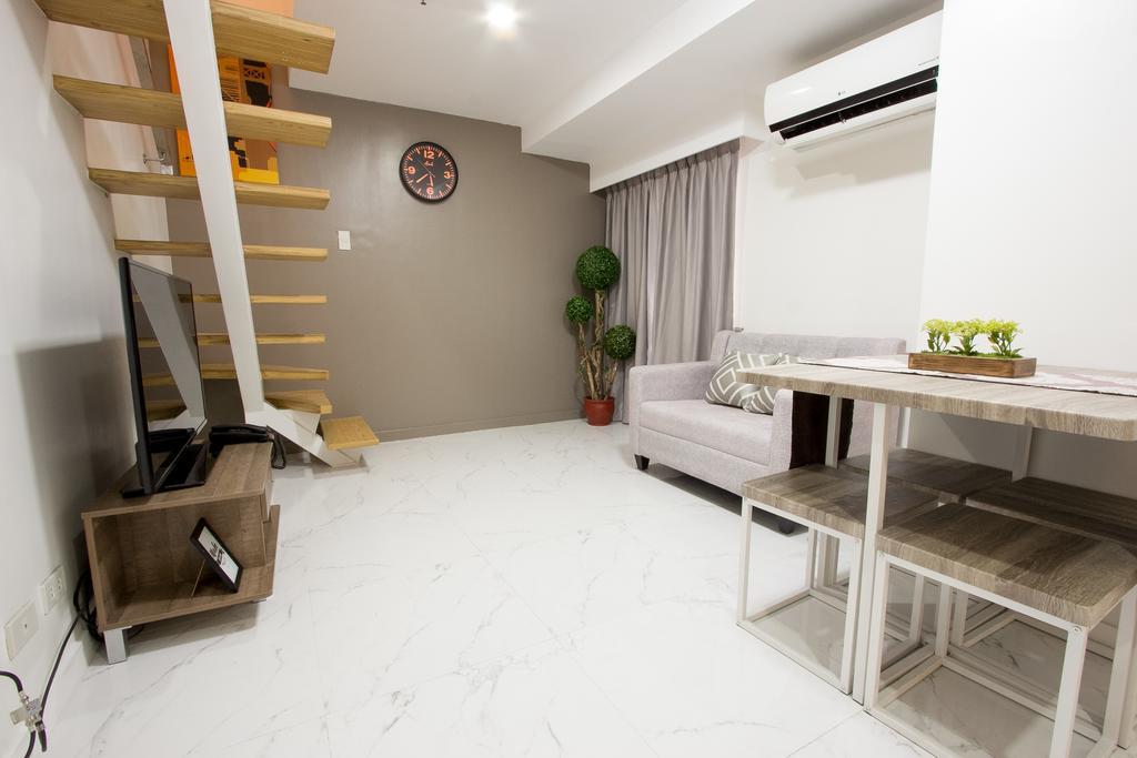 Oasis Regency @ Fort Victoria Bgc Taguig Ngoại thất bức ảnh
