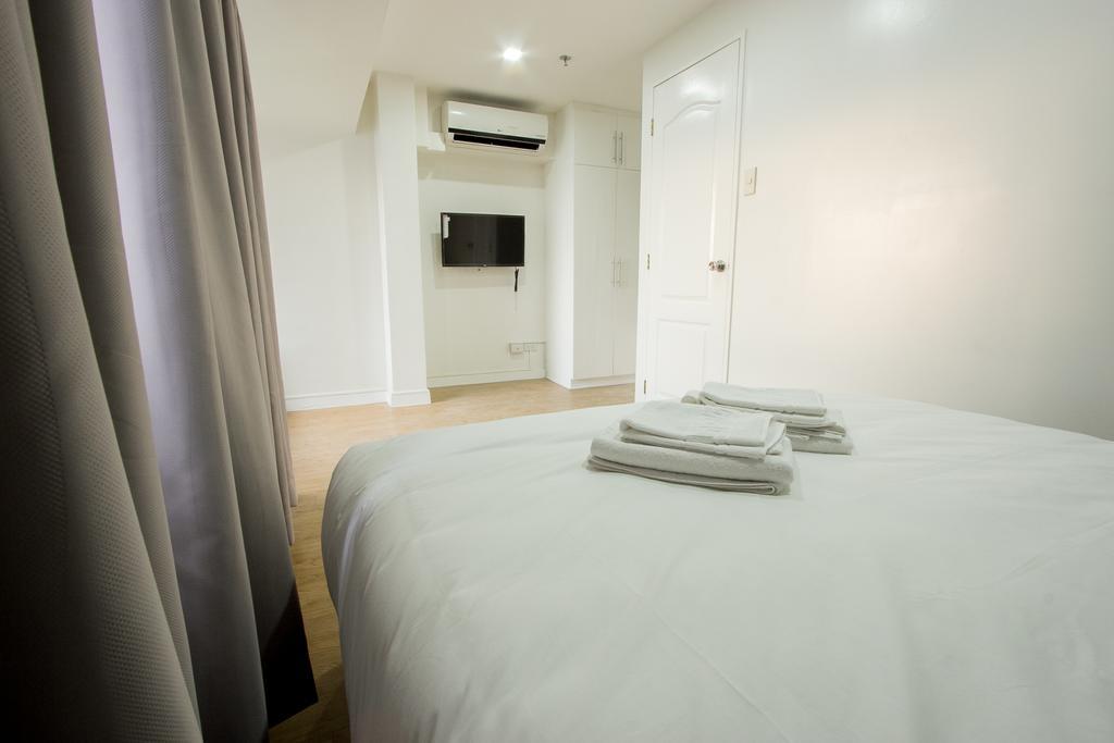Oasis Regency @ Fort Victoria Bgc Taguig Ngoại thất bức ảnh