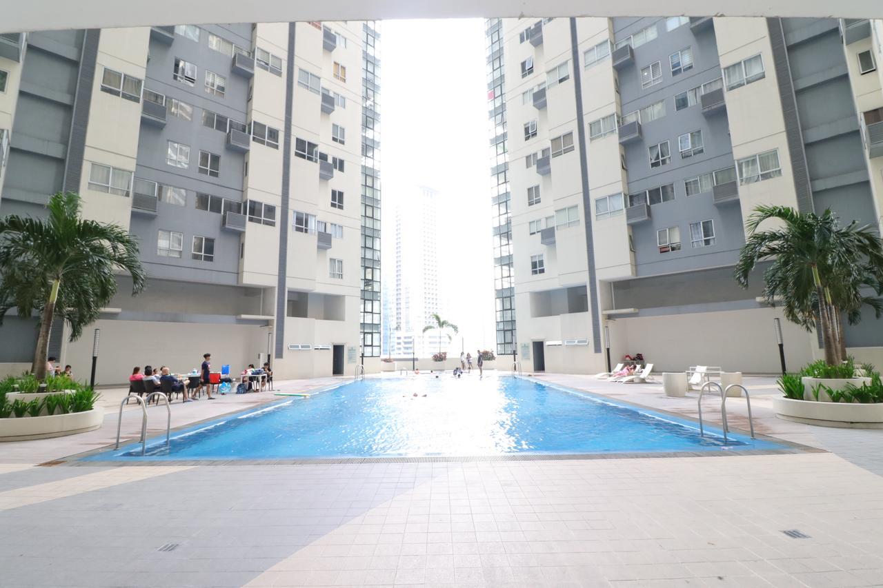 Oasis Regency @ Fort Victoria Bgc Taguig Ngoại thất bức ảnh