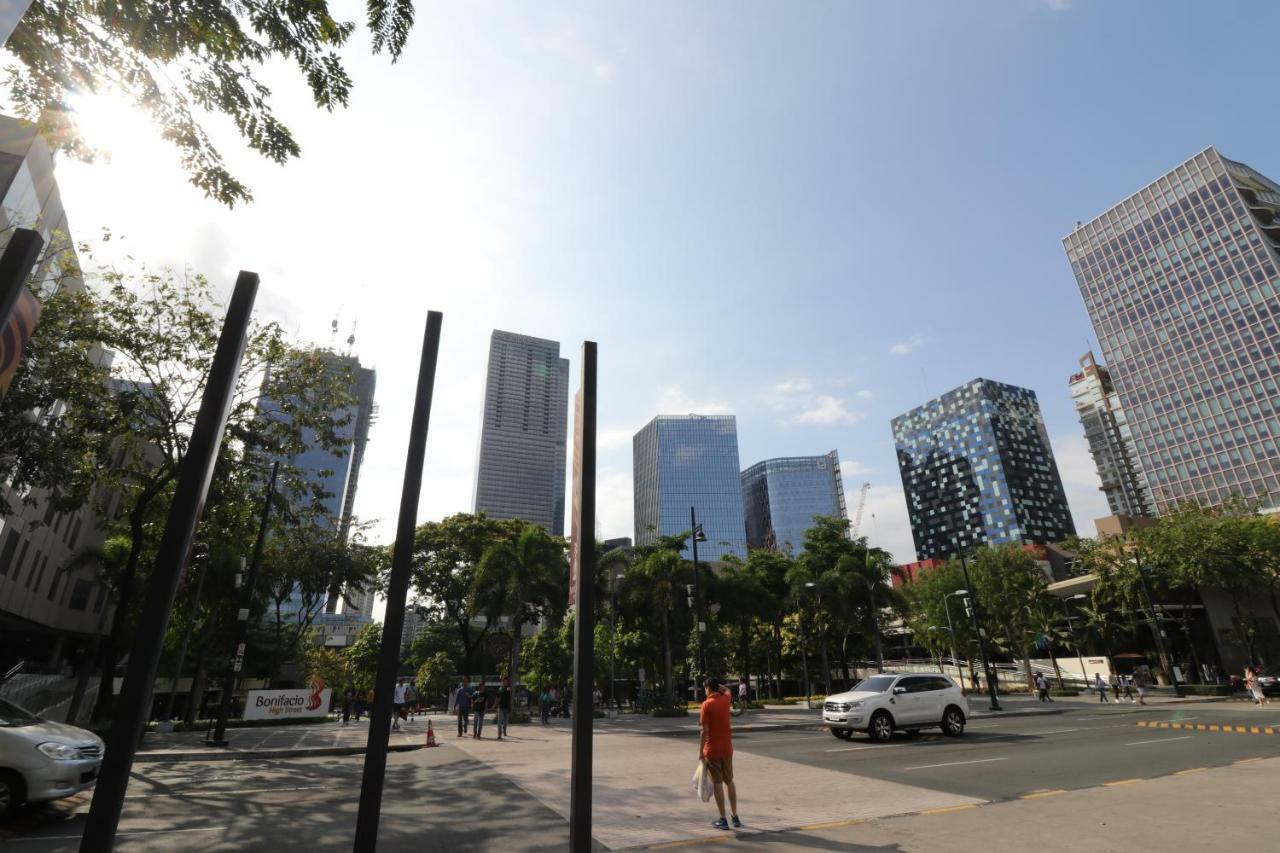 Oasis Regency @ Fort Victoria Bgc Taguig Ngoại thất bức ảnh
