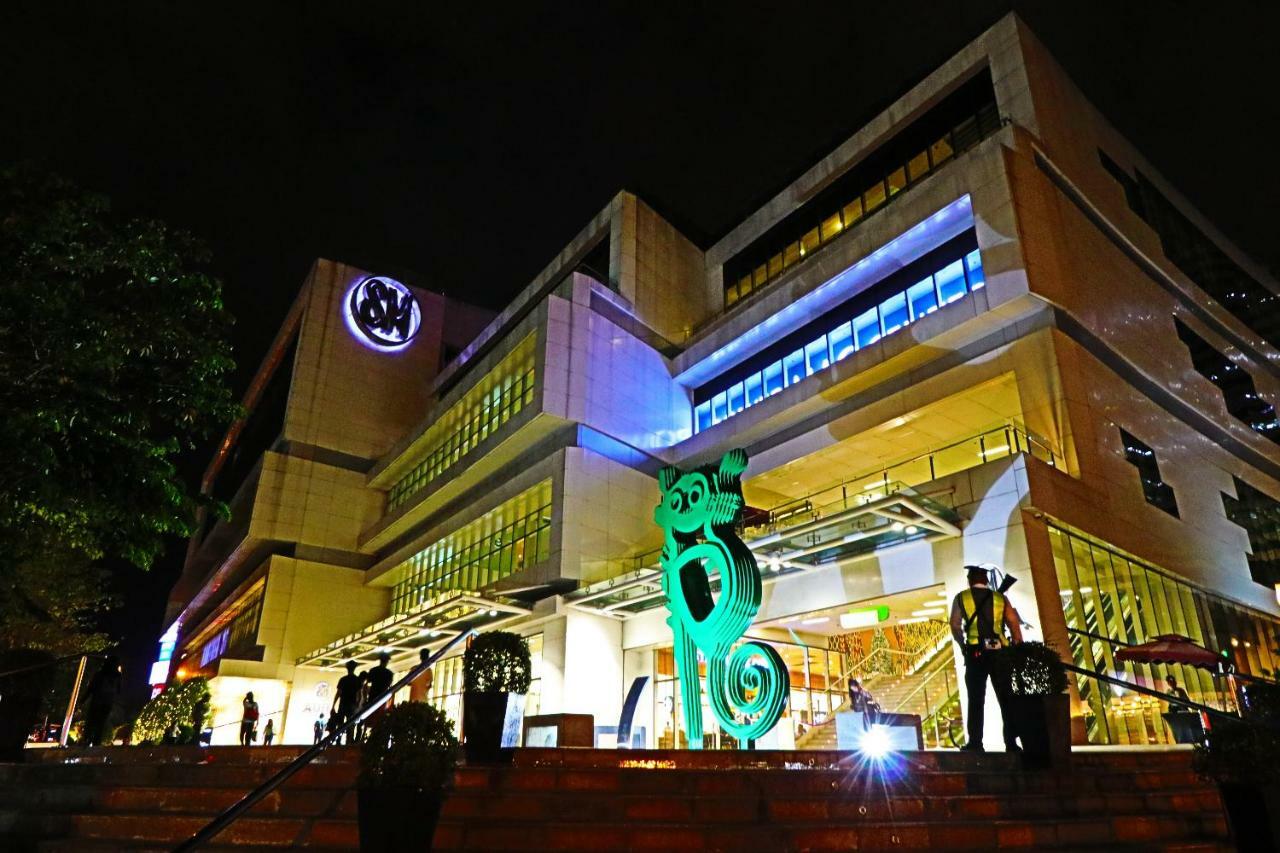 Oasis Regency @ Fort Victoria Bgc Taguig Ngoại thất bức ảnh